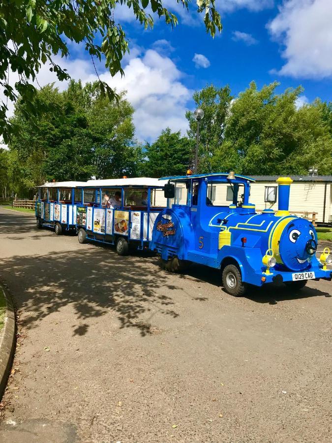 Haven Haggerston Castle Caravan Hire Cheswick  外观 照片