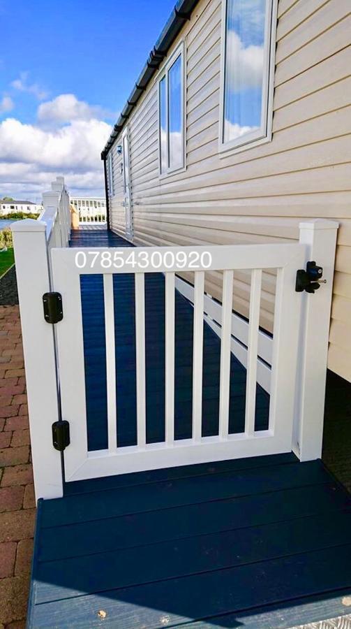 Haven Haggerston Castle Caravan Hire Cheswick  外观 照片
