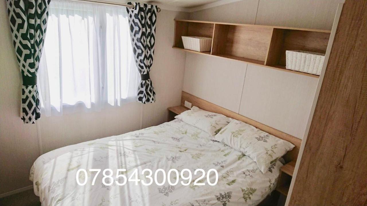 Haven Haggerston Castle Caravan Hire Cheswick  外观 照片